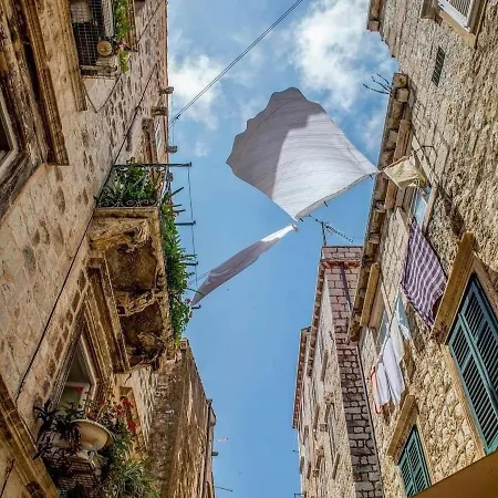 Stradun Palace - Old Town Apartment